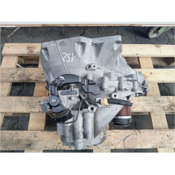 CAMBIO MANUALE COMPLETO FORD FOCUS BERLINA 6° SERIE RMF1FJ-7002-ADA 6 MARCE MANUALE XWDB/D/E DIESEL 1499 (15-18)