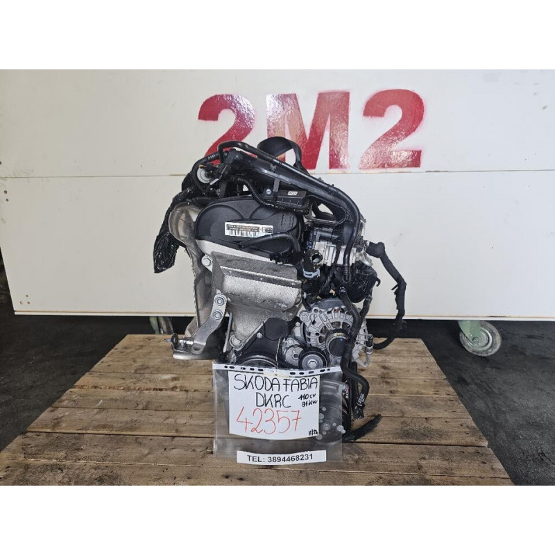 Complete engine Skoda Fabia Sedan 3rd Series DKRC 110 HP 81 KW 04C100098N DKRC Gasoline 999 (15)