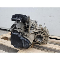 CAMBIO MANUALE VOLKSWAGEN Caddy 3° COMPLETO Serie MHZ 0A4300046S CAYD diesel 16