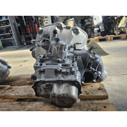 CAMBIO MANUALE OPEL Astra G Berlina 12992746 Y17DT COMPLETO diesel 1686