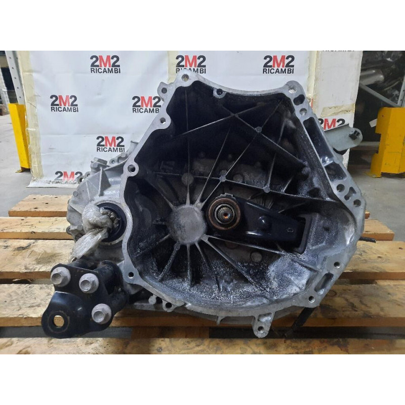Complete manual transmission Mazda 6 Sedan 2nd Series C6360 CWFB 6-speed manual SKYACTIV-G 2.0 PEY7 Petrol 1998 (08-13)