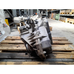 Complete Manual Transmission OPEL INSIGNIA Sedan Manual 55571446 A20DTH Diesel 1956 (08-17)