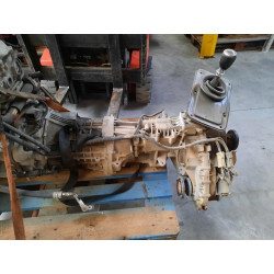 CAMBIO MANUALE KIA Sorento 2° Serie 4300049700 D4CB COMPLETO diesel 249 1357780