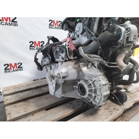 COMPLETE MANUAL TRANSMISSION MAZDA 6 S. WAGON 2nd SERIES A6011701XH DIESEL 1998 (0813)
