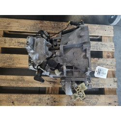 Manual Transmission PEUGEOT 308 SW 9811243810 DV5RD 1631737680 DV5RD/YH01 Diesel 1499cc (2015-2017)