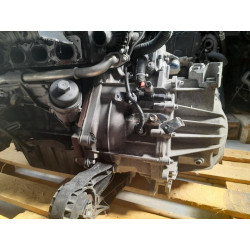 CAMBIO MANUALE OPEL Insignia Berlina COMPLETO A18XER 55584366 A18XER ben 1813884