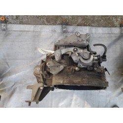 Manual transmission Opel Astra J MF3 6-speed manual A17DTF Diesel 1686 (09)