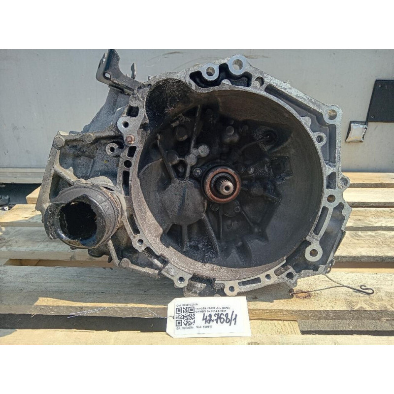 COMPLETE MANUAL TRANSMISSION TOYOTA YARIS SERIES 303000D310 1NRFE PETROL 13 (08-11)