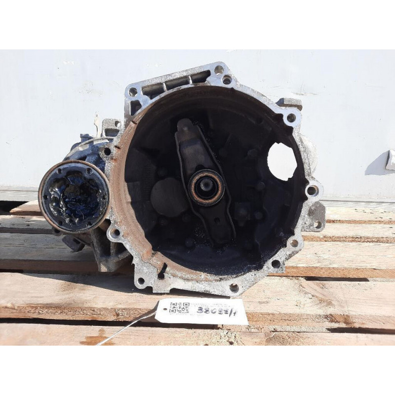 Complete manual transmission Volkswagen Touran 3rd Series MFR CAYC Diesel 1598cc (2010-2015)