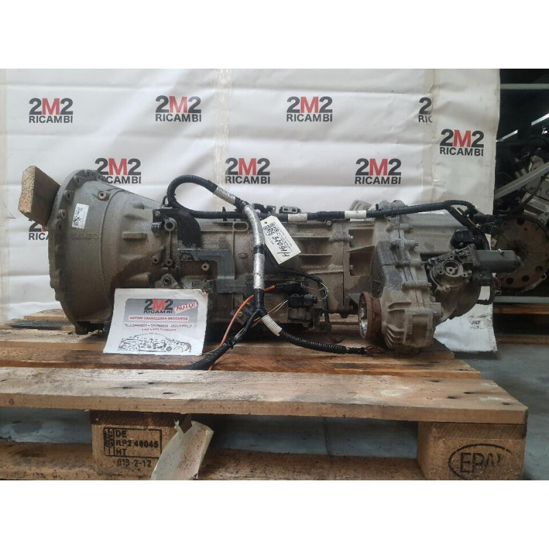 MANUAL TRANSMISSION LAND ROVER DISCOVERY 4th SERIES 8-SPEED AUTOMATIC LR042869 306DT DIESEL 2993 (02-04)