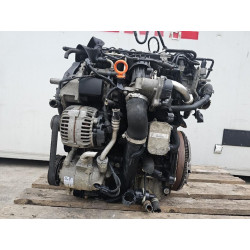 MOTORE COMPLETO VOLKSWAGEN Caddy 3° Serie CAYD 102 CV 75 KW CAYD diesel 15