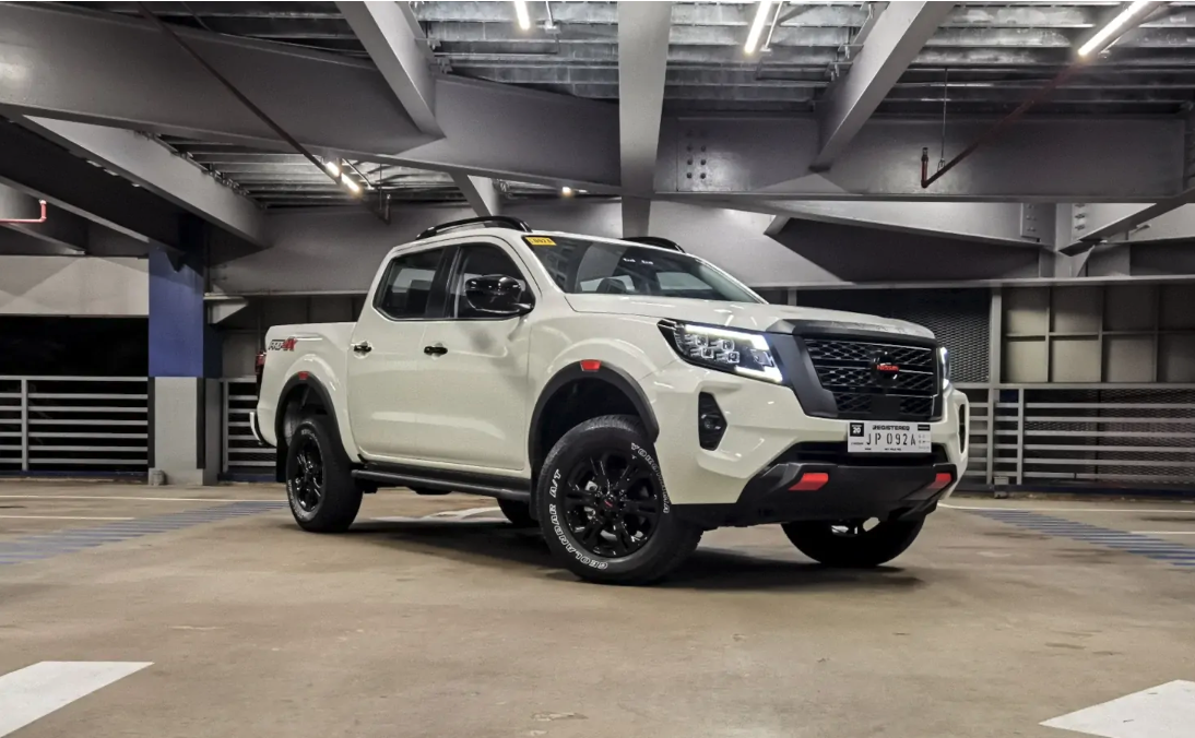 Nissan Navara PRO-4X 2024: Potenza e Stile per l’Avventura